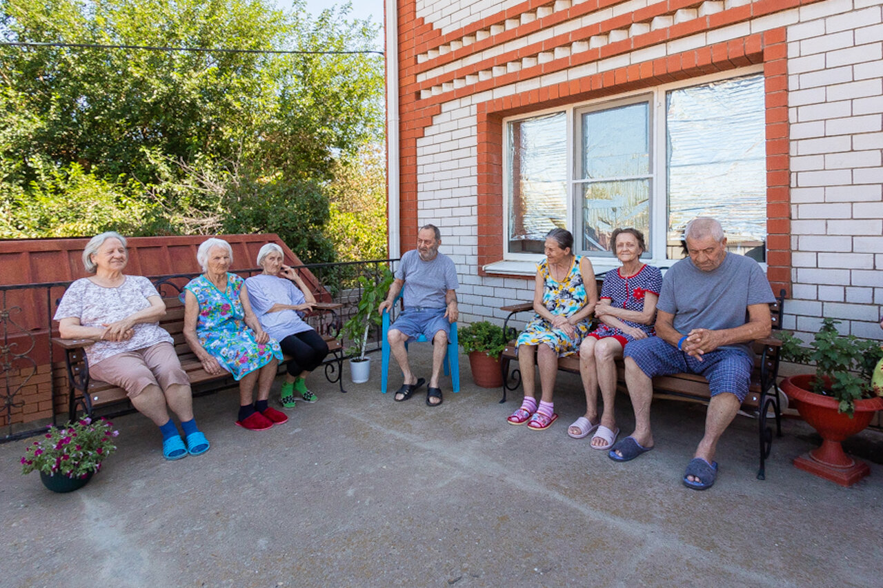 Пансионаты для пожилых в Астрахани - «МЫ РЯДОМ»